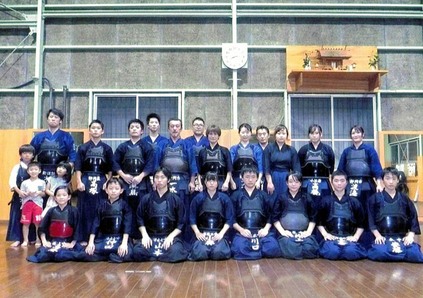 「少年剣道教育奨励賞」を受賞して 新運館「剣道教室」土屋昌代